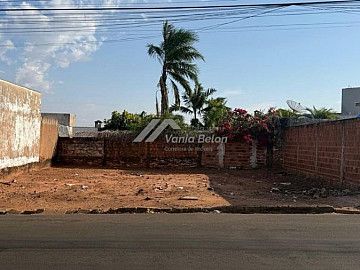Lote a venda no Jardim Europa